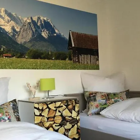 Villa Lovely Holiday For You In - What'app - 0034-635-520-036 - For Reservations!! *